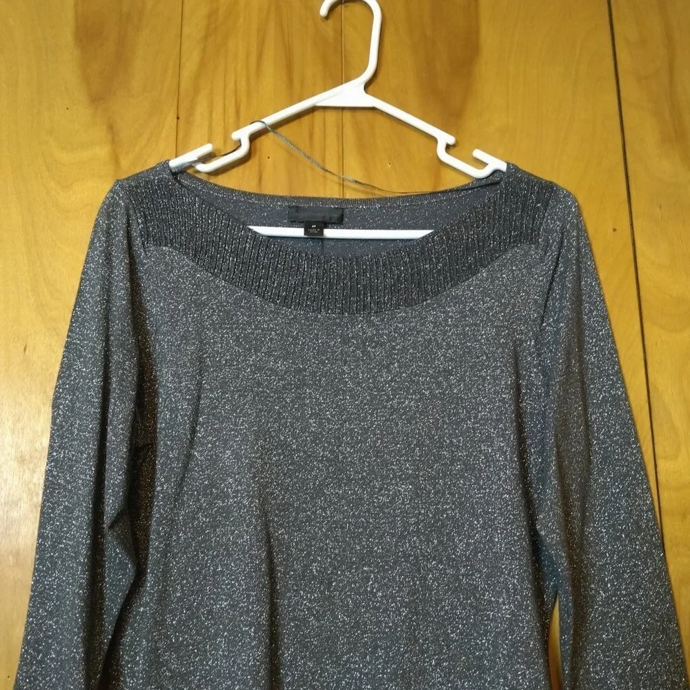 WORTHINGTON SIZE MEDIUM GRAY SILVER METALLIC 3/4 SLEEVE PULLOVER SHIRT NEW